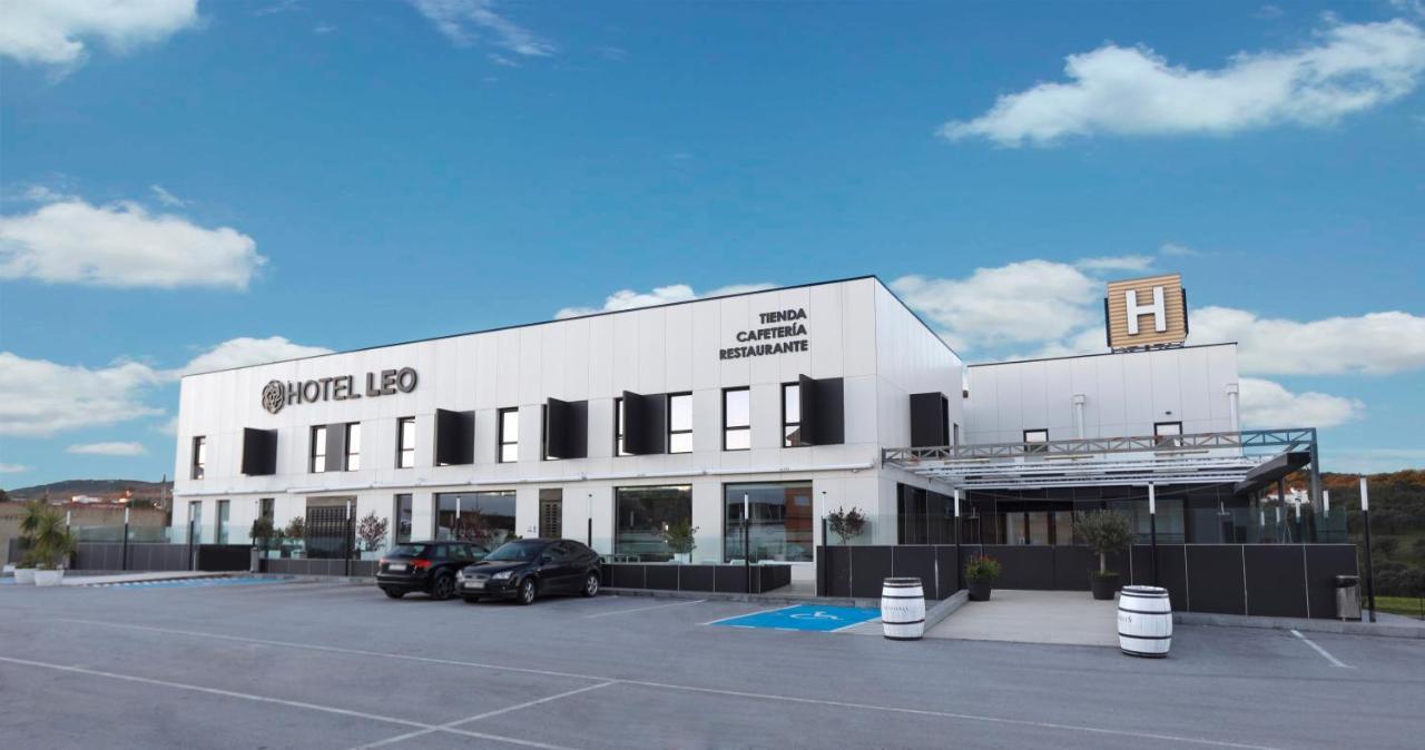 Hotel Leo Monesterio Kültér fotó