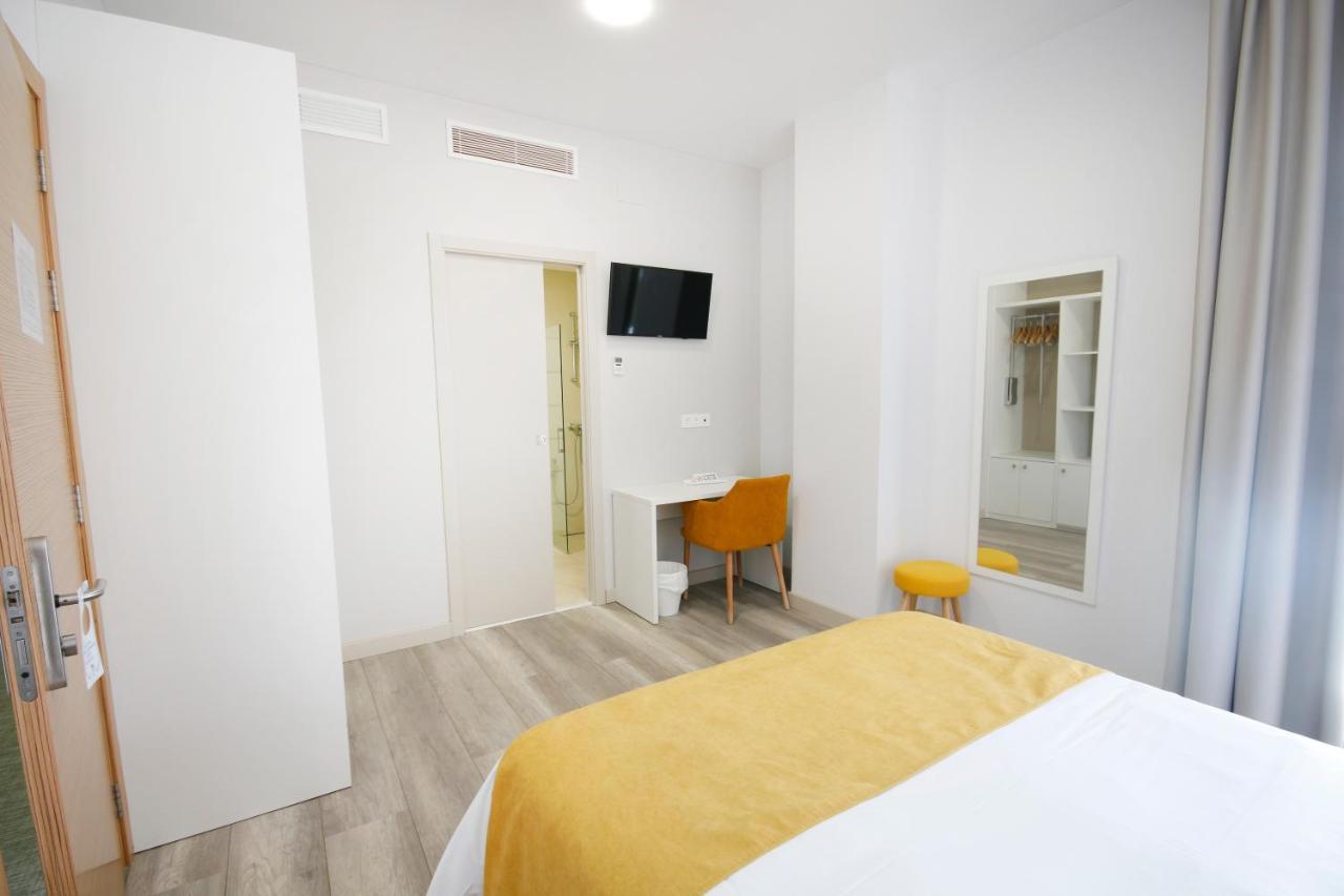 Hotel Leo Monesterio Kültér fotó