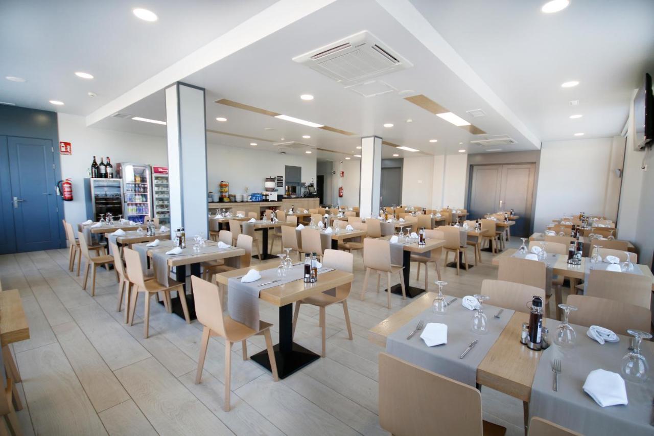 Hotel Leo Monesterio Kültér fotó
